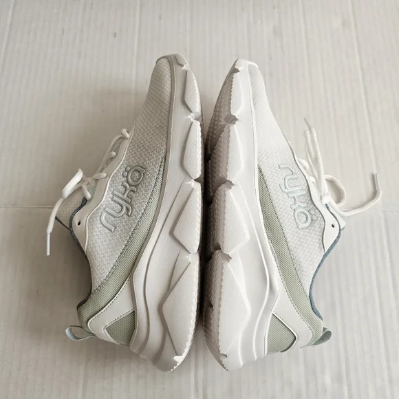 Ryka Glide Sneakers Size 11 White Mint Green Mesh Lace Up Lightweight - Picture 6 of 13